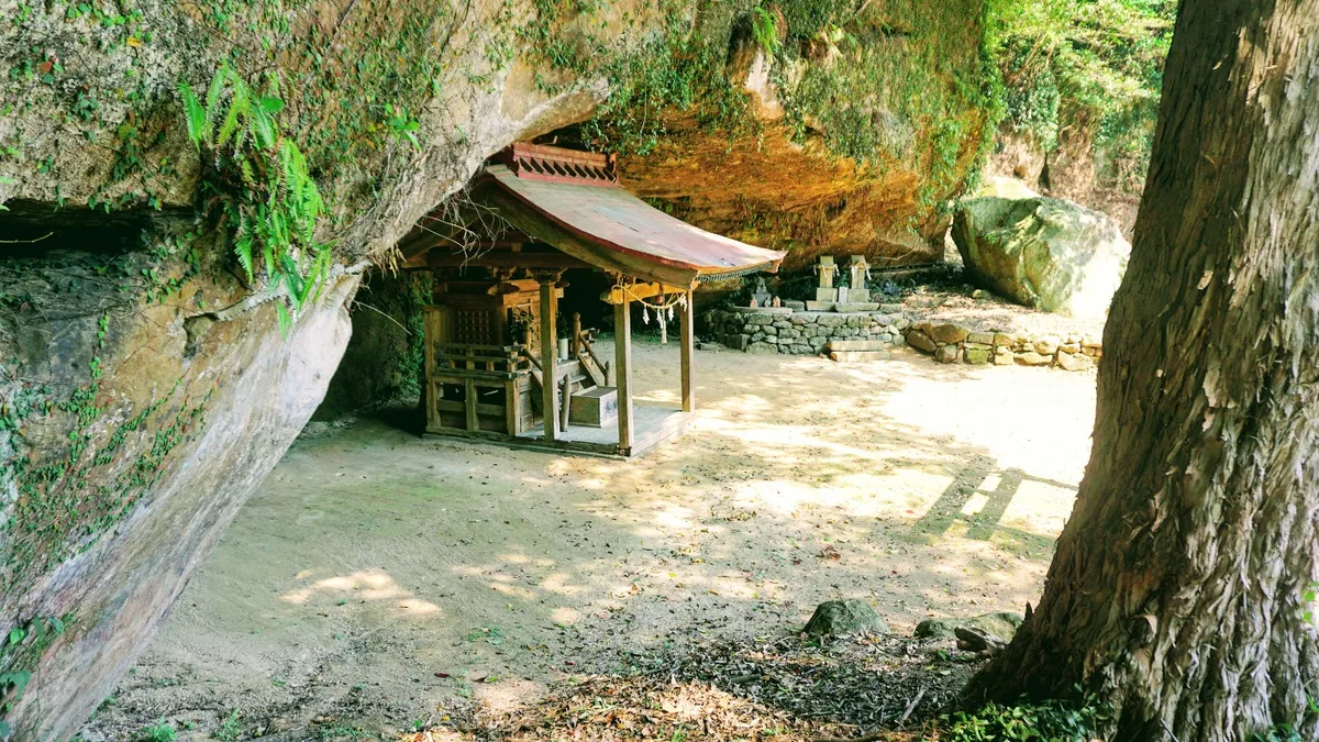 Fukui Cave in Japan
