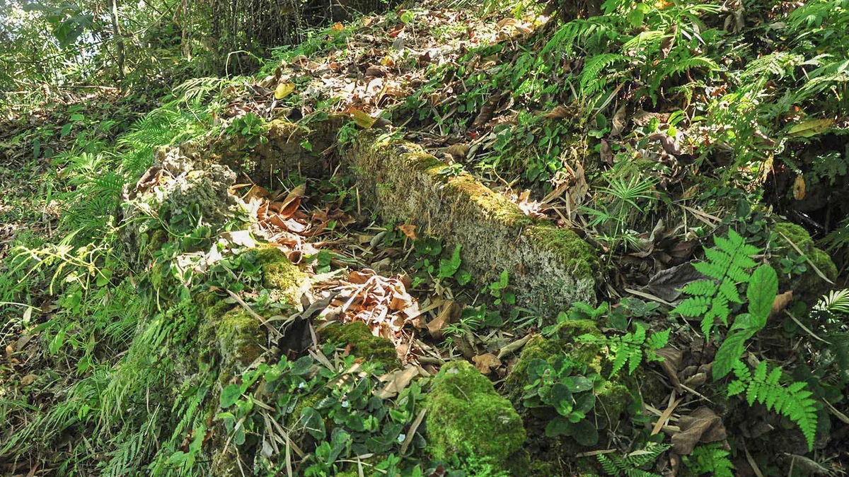 Limestone Tombs of Kamhantik in Philippines