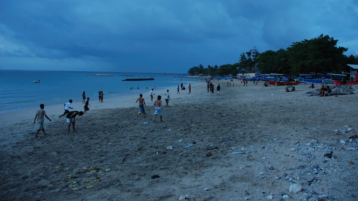 Pantai Kuta in Indonesia