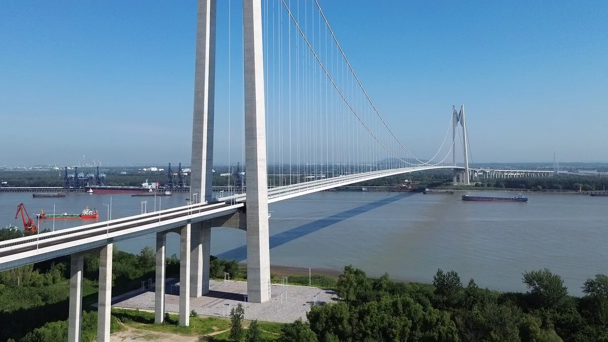 Nanjing Xianxin Yangtze River Bridge in China