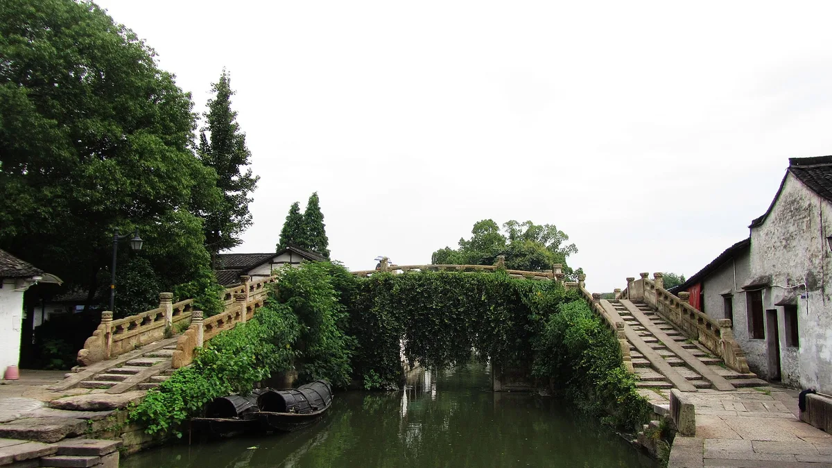 Bazi Bridge in China