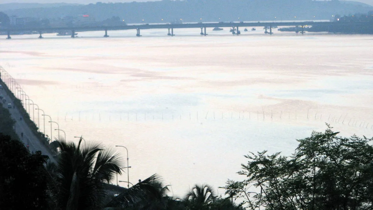 Mandovi Bridge in India