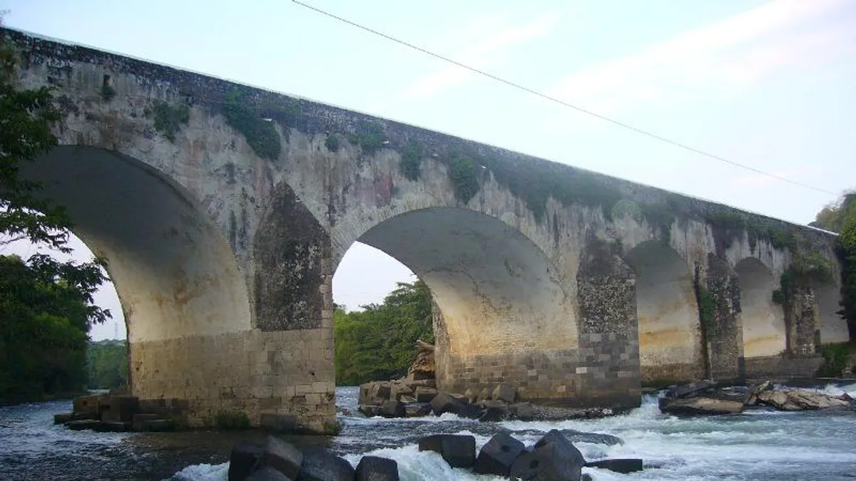 Puente Nacional in Mexico