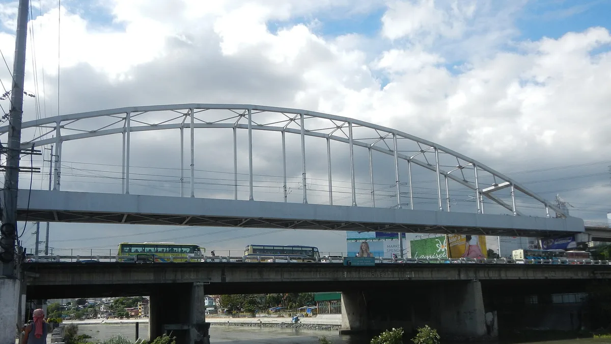 Guadalupe Bridge in Philippines