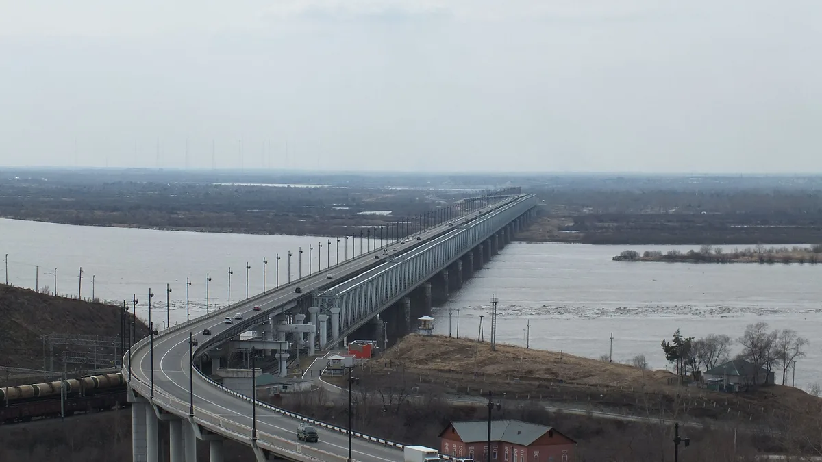 Khabarovsk Bridge in Russia