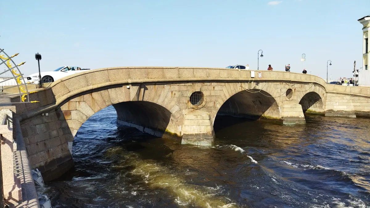 Prachechny Bridge in Russia