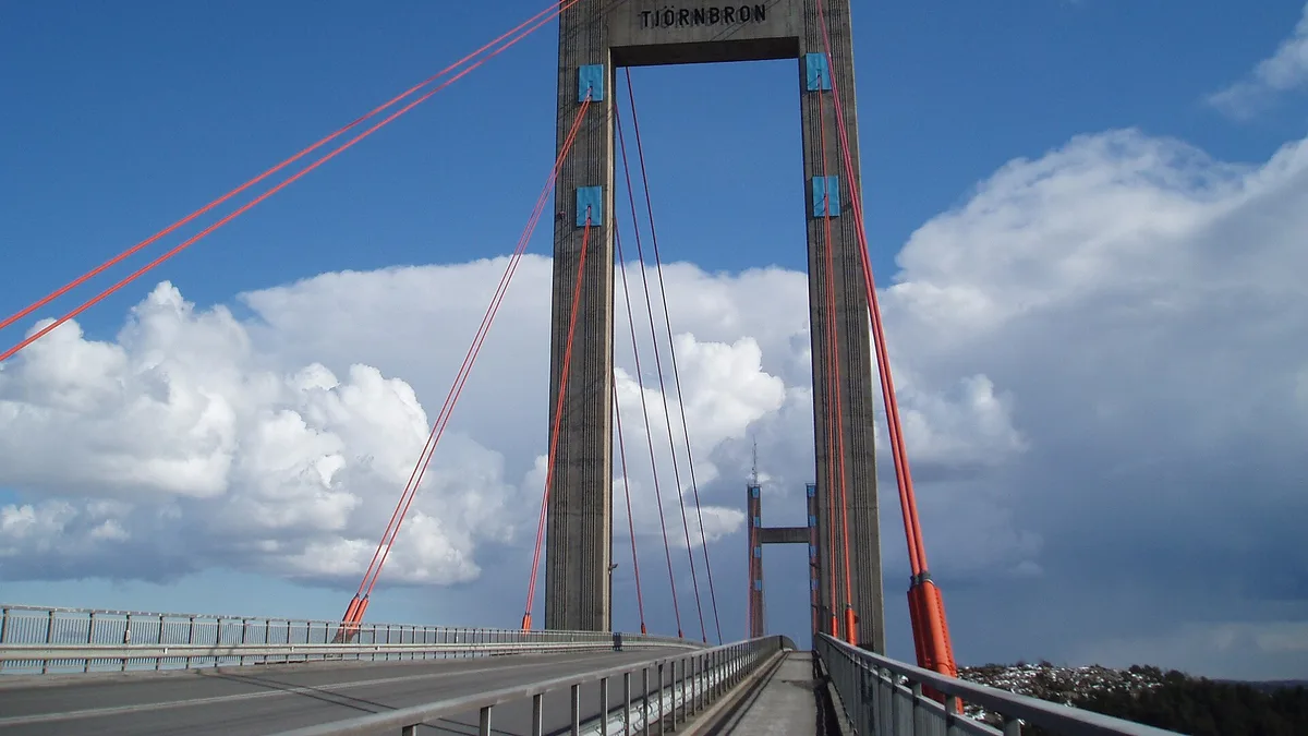 Tjörn Bridge in Sweden