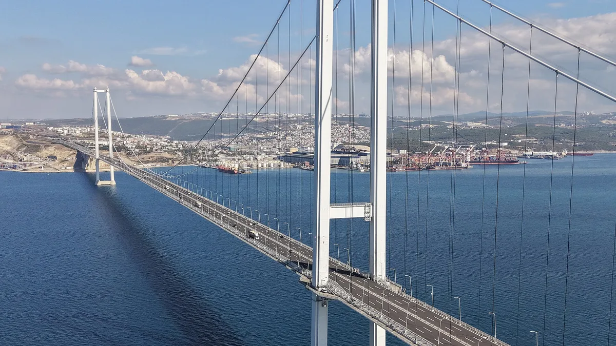 Osman Gazi Bridge in Turkey