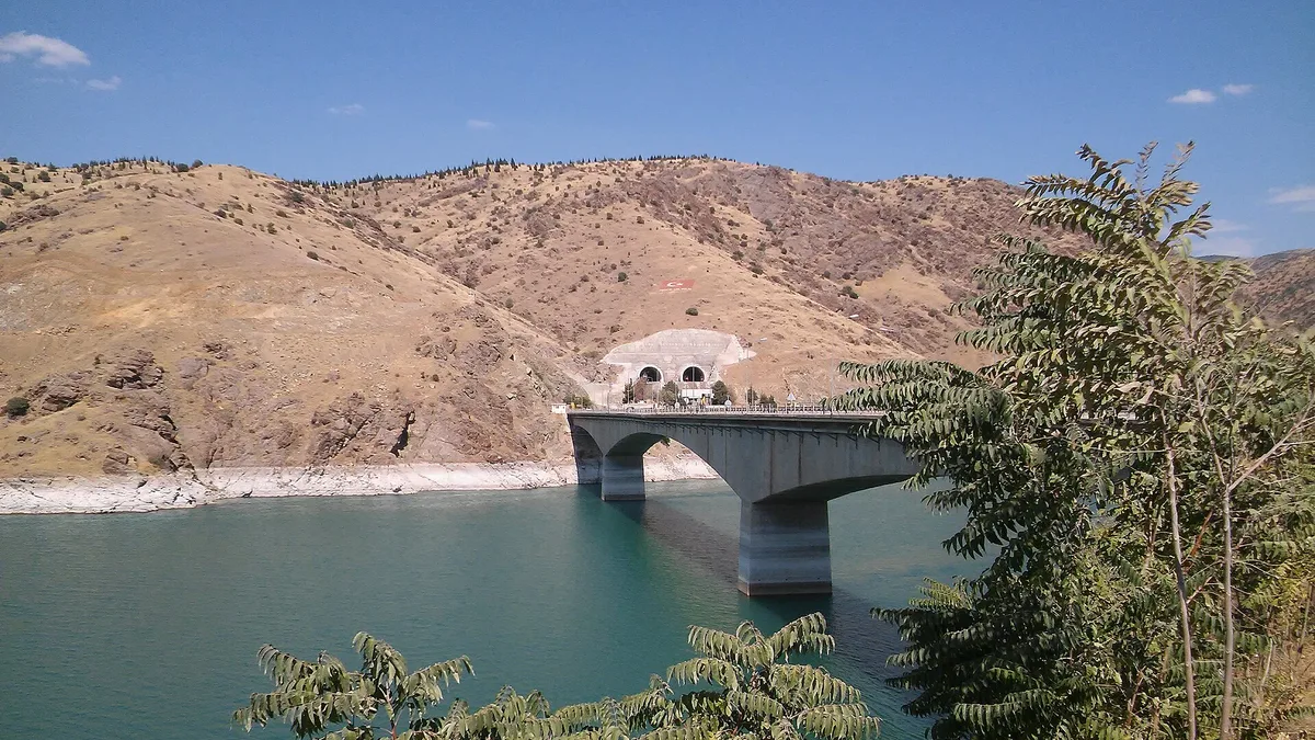 Kömürhan Bridge in Turkey