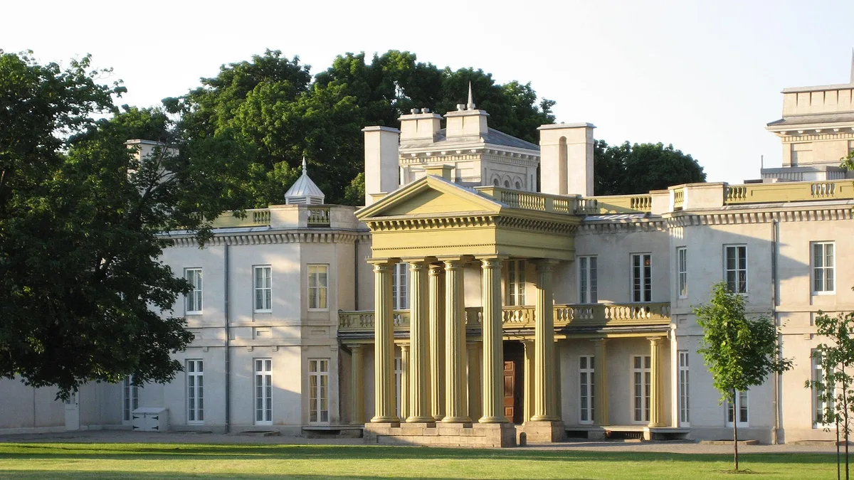 Dundurn Castle in Canada