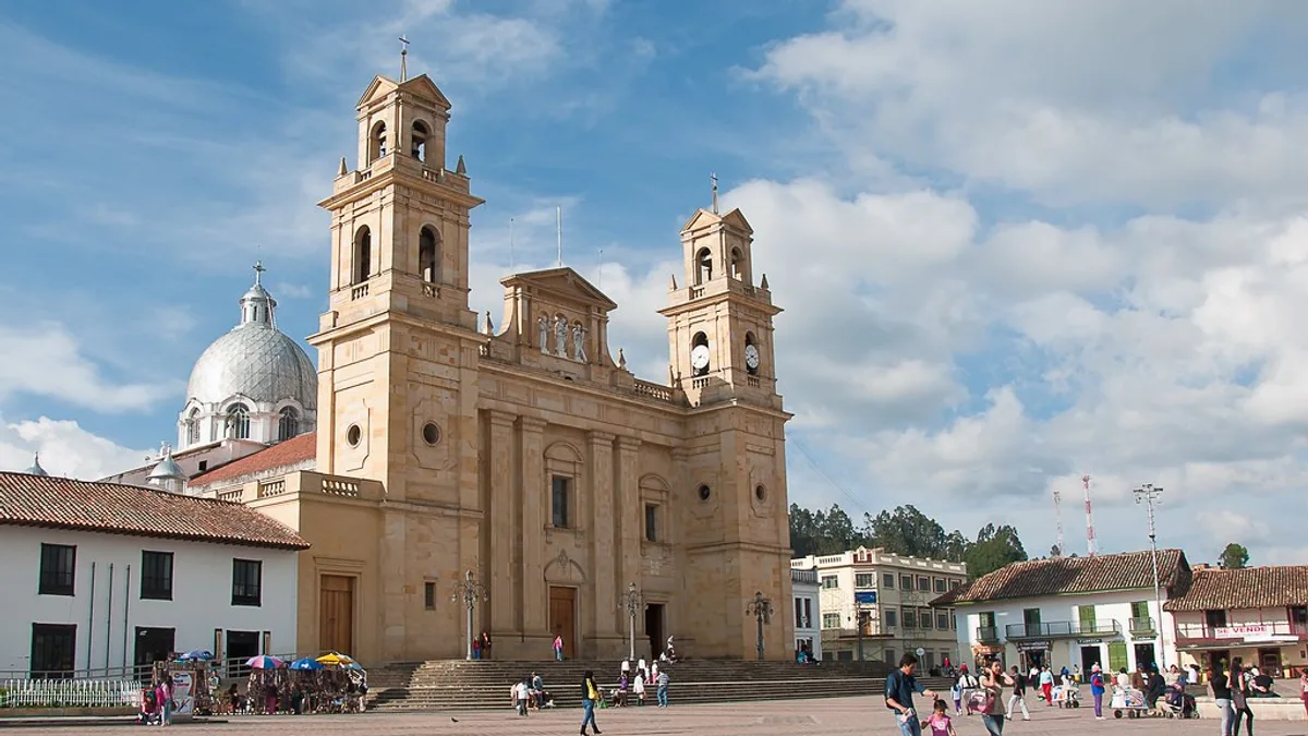 Basílica de Nuestra Señora del Rosario de Chiquinquirá in Colombia