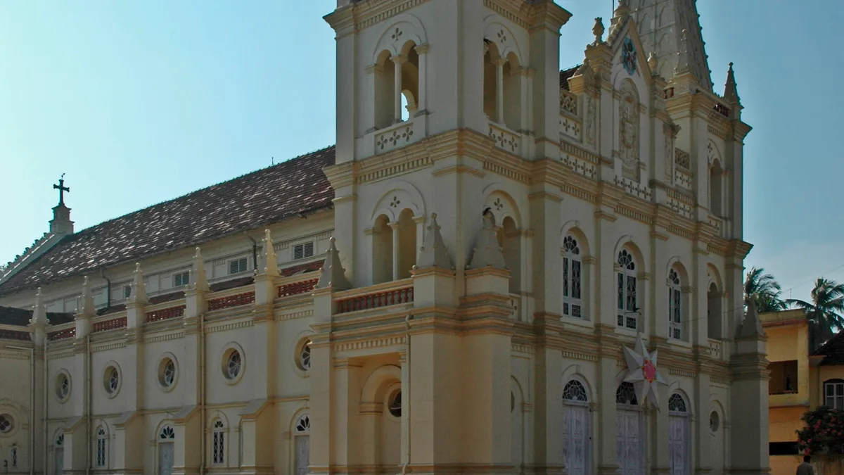Santa Cruz Basilica in India