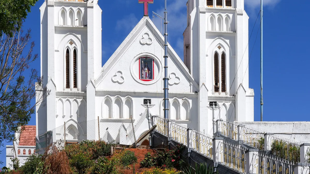Sacred Heart Cathedral in India