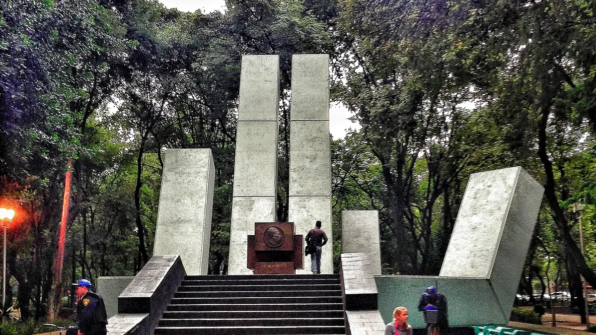 Parque España in Mexico