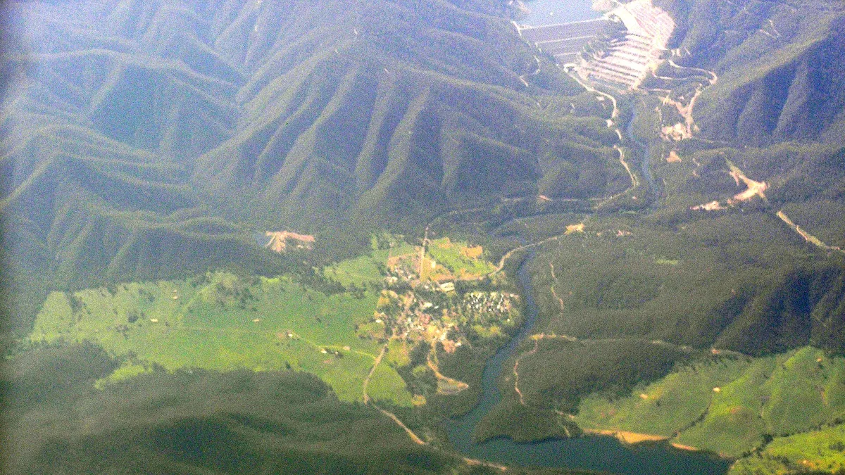 Dartmouth Dam in Australia