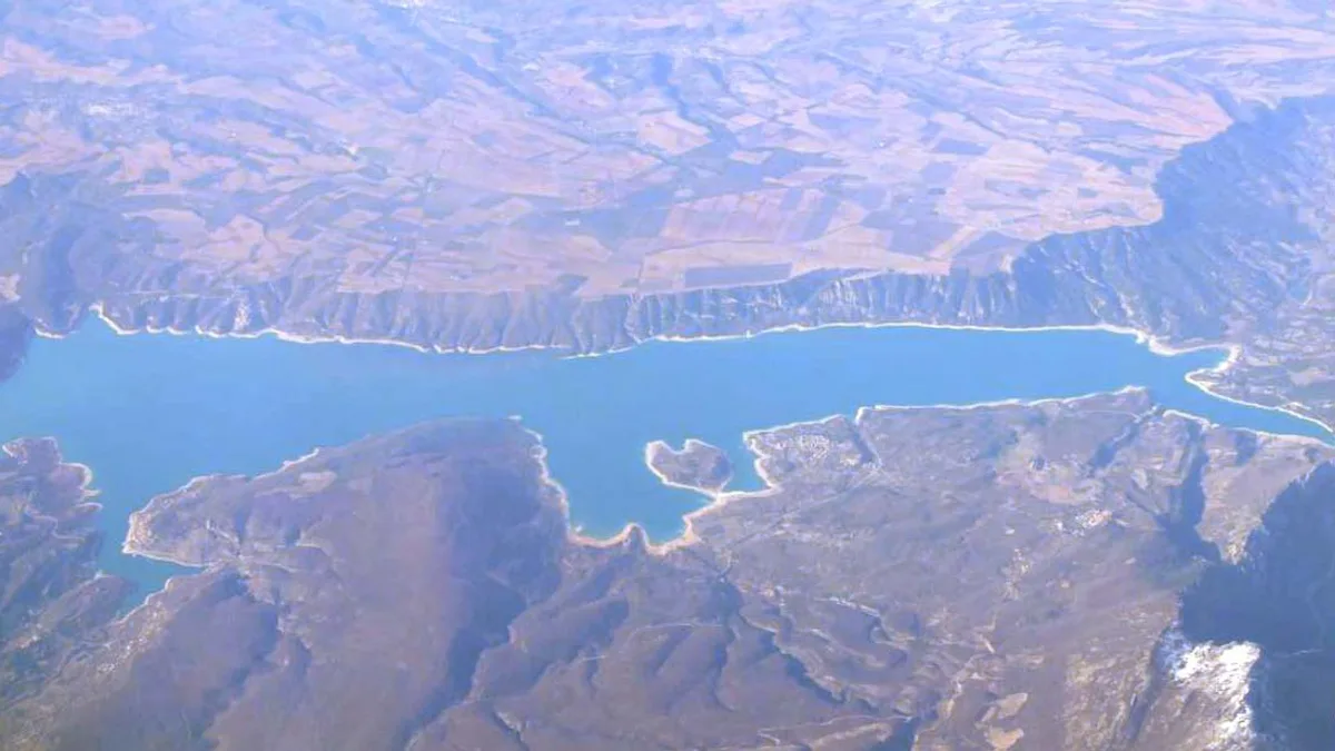 Sainte-Croix Dam in France