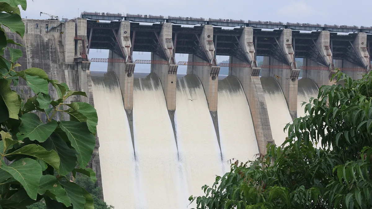 Sardar Sarovar Dam in India