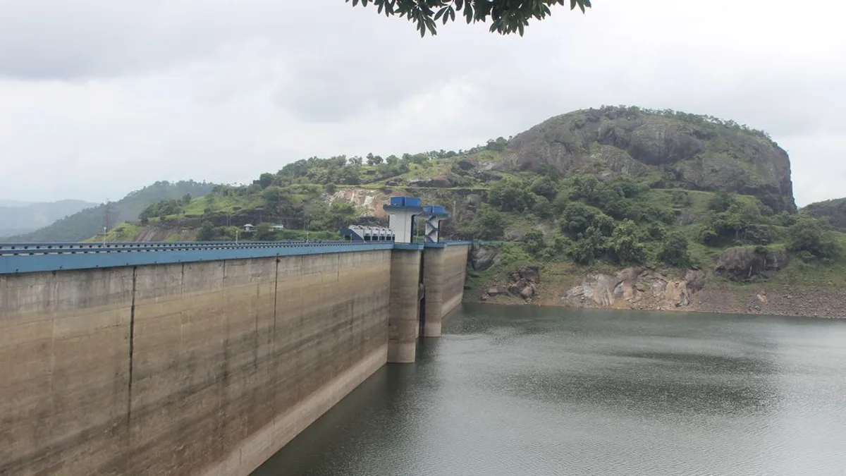 Cheruthoni Dam in India