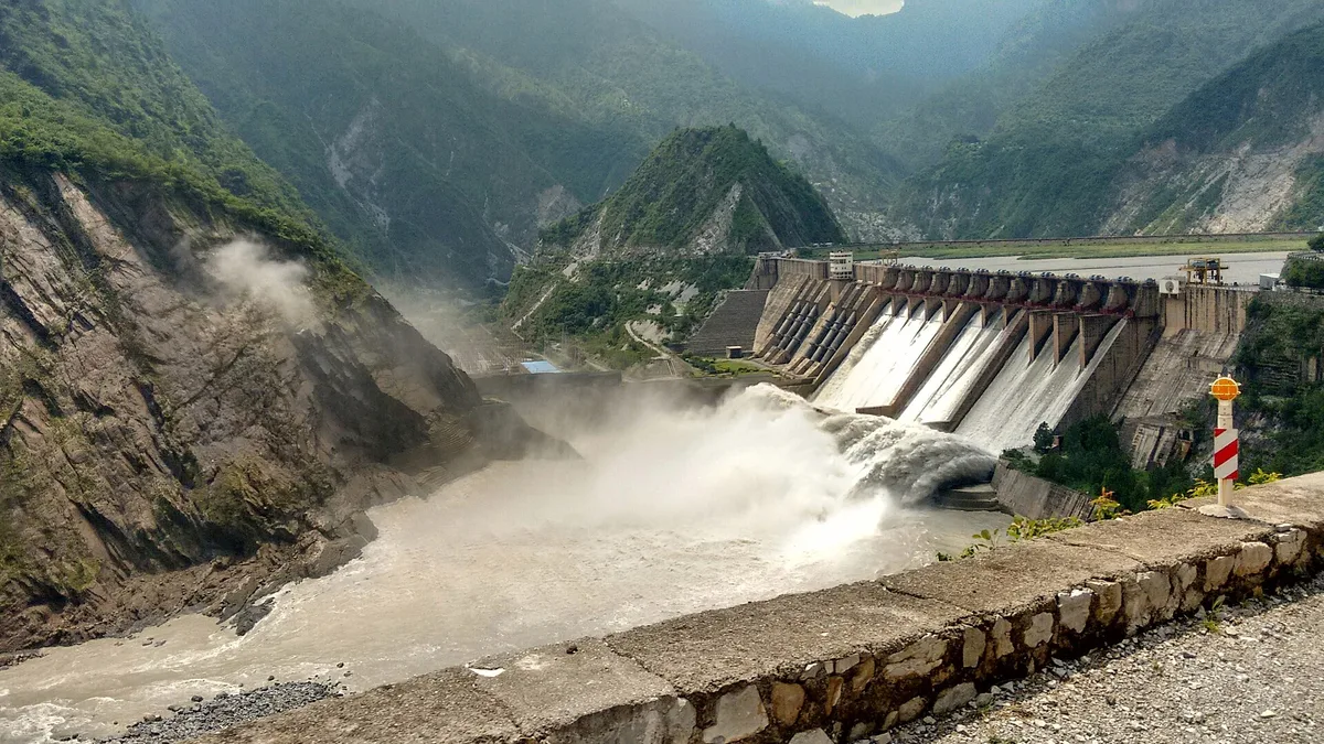 Salal Dam in India