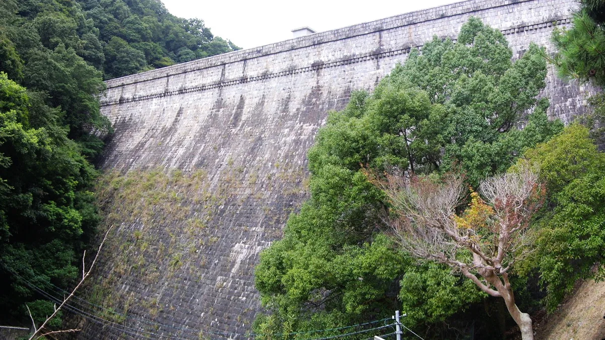 Nunobiki Gohonmatsu Dam in Japan