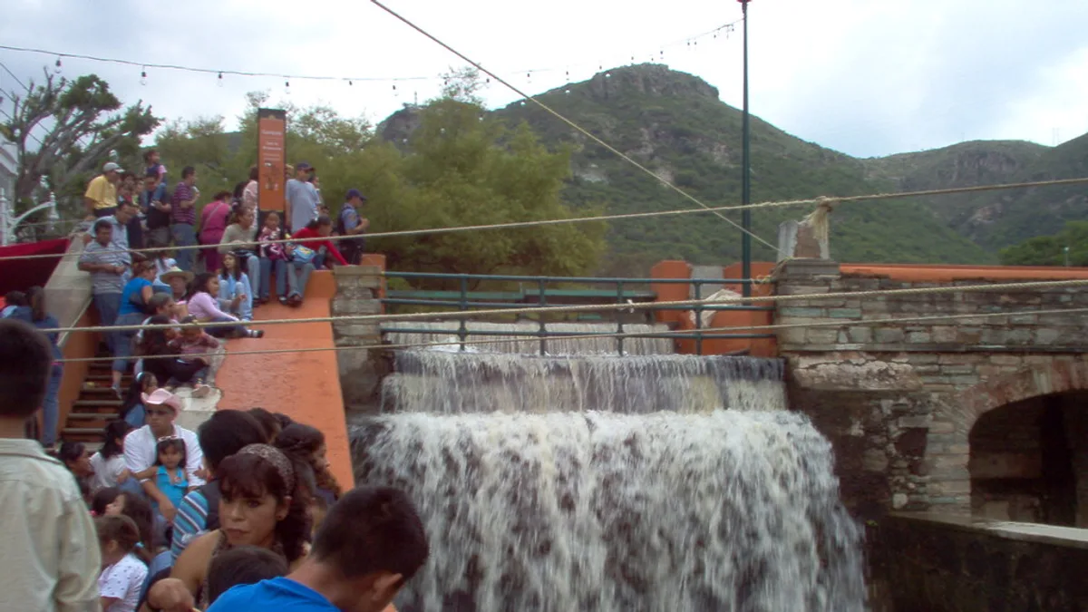 Presa de la Olla in Mexico