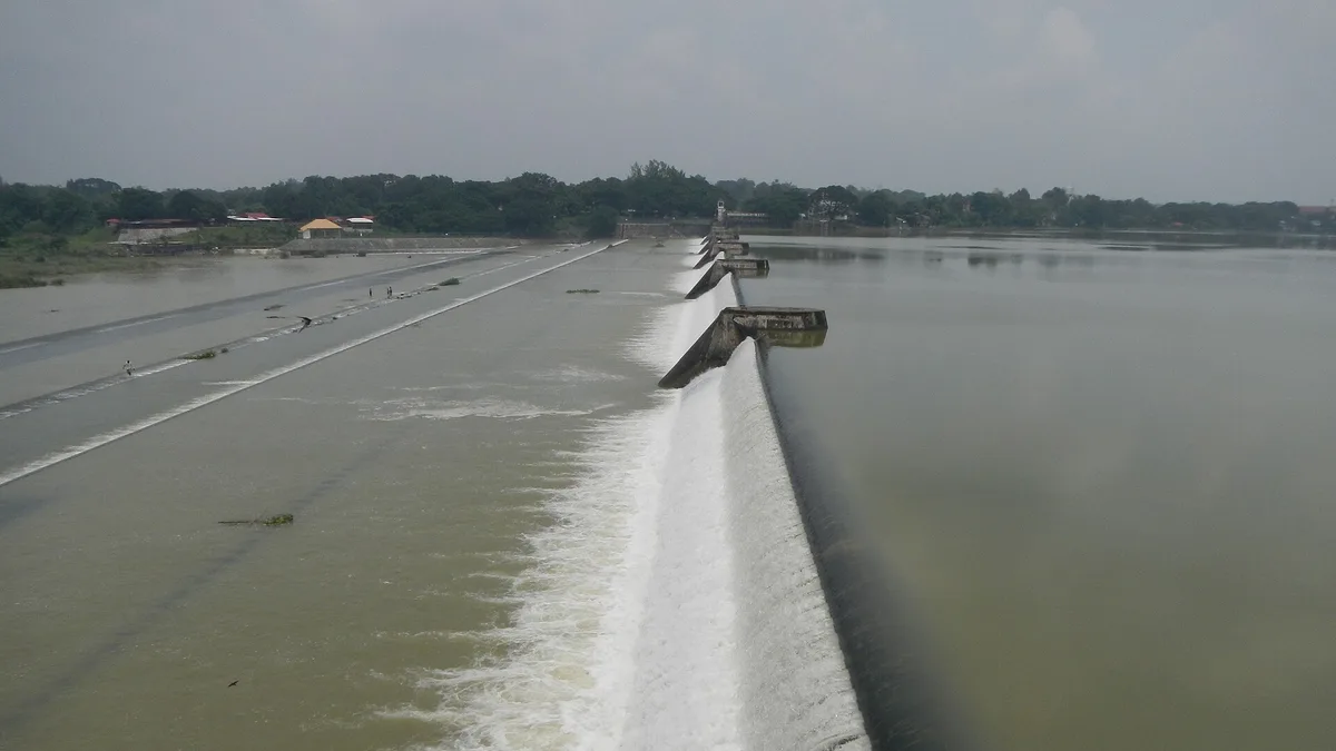 Bustos Dam in Philippines