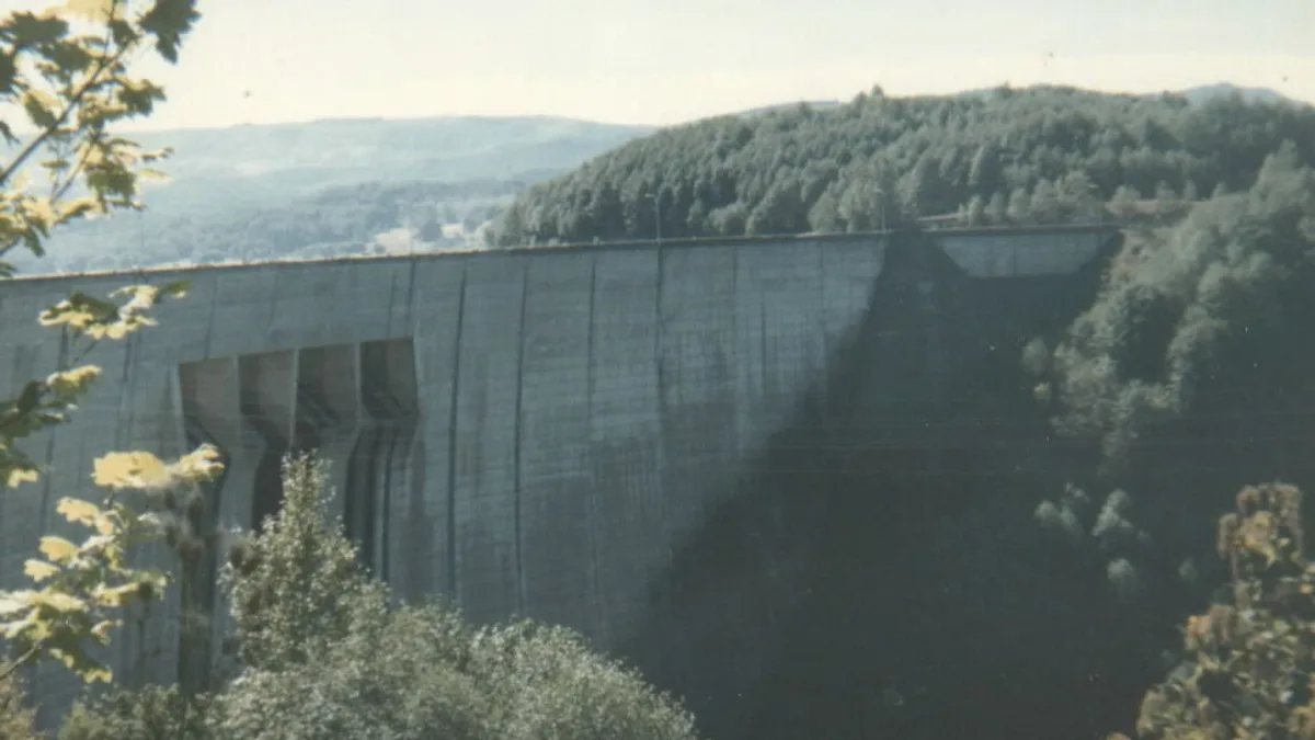 Mossyrock Dam in United States