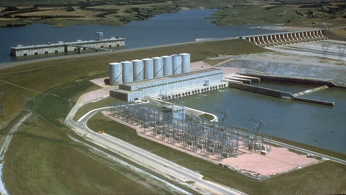 Fort Randall Dam in United States