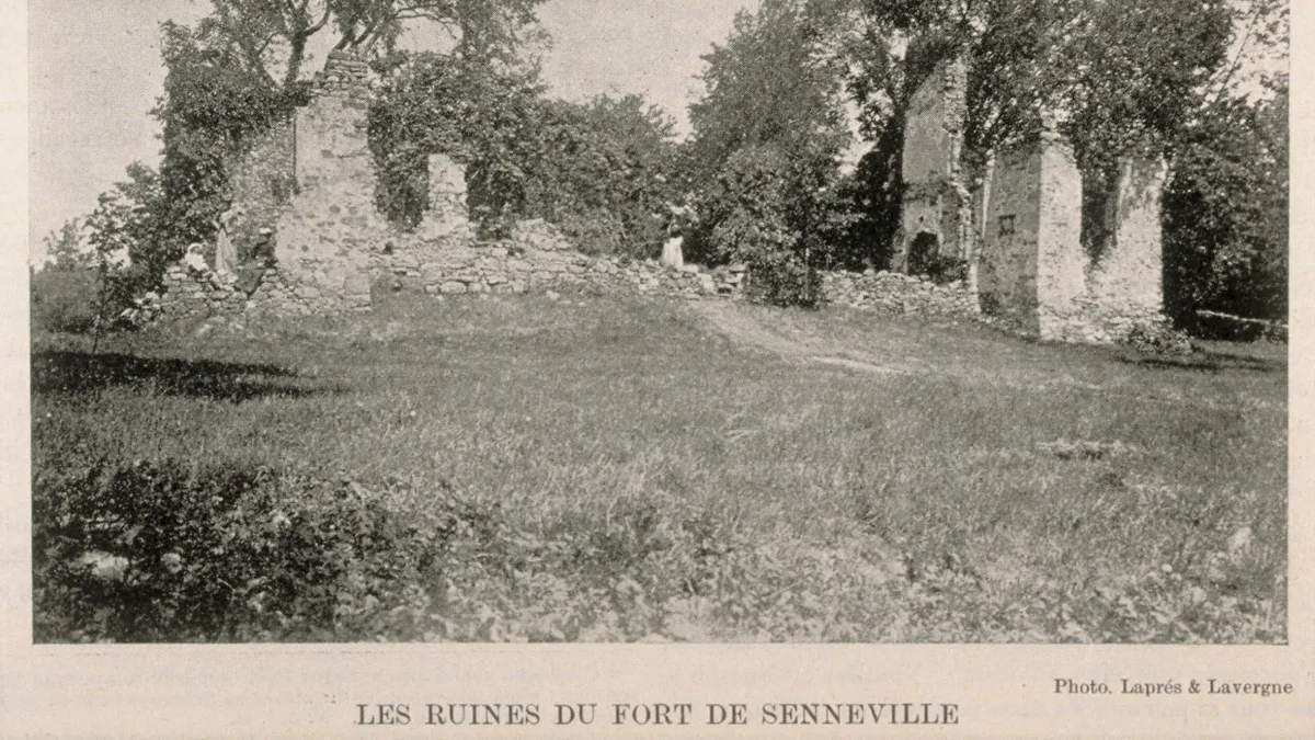 Fort Senneville in Canada
