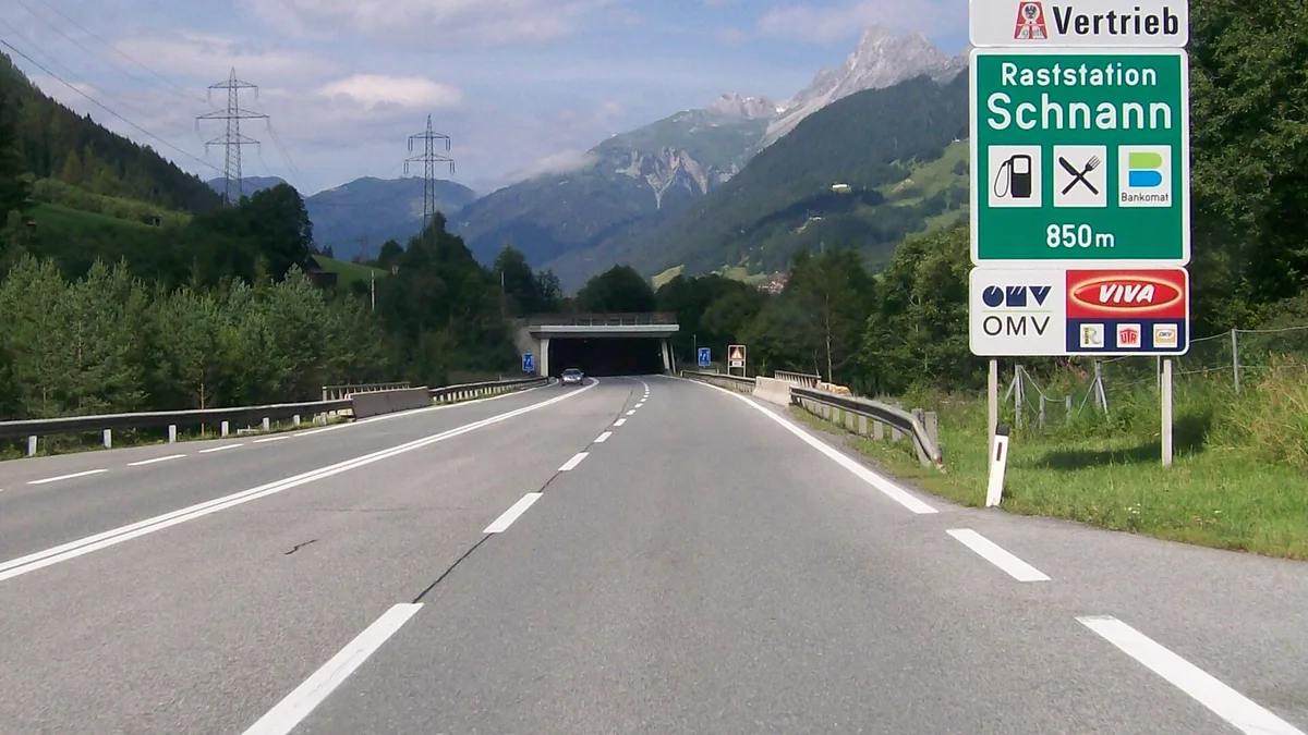 S16 Arlberg Schnellstraße in Austria
