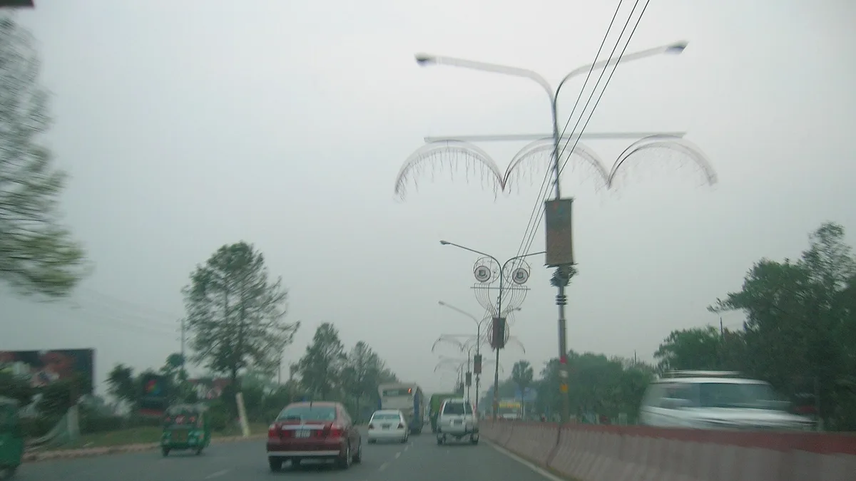 Airport Road in Bangladesh