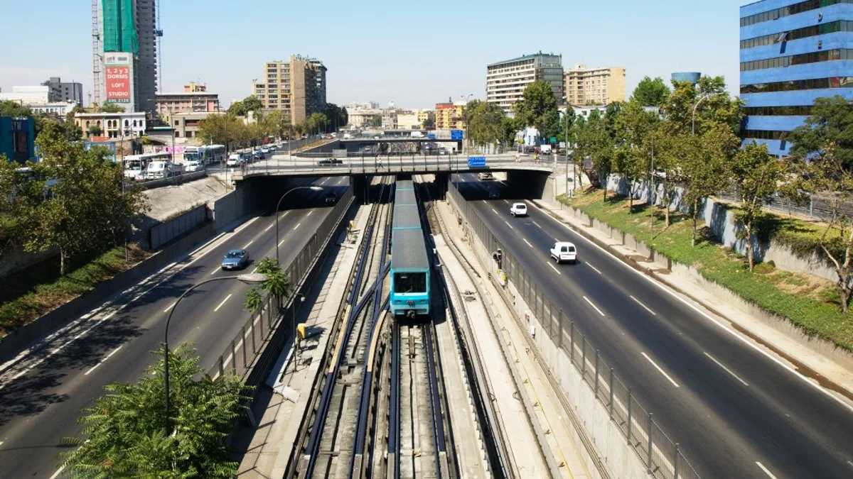 Autopista Central in Chile