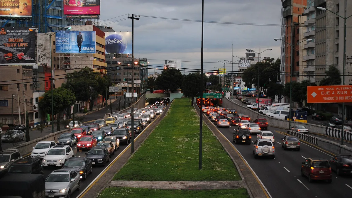 Viaducto Miguel Alemán in Mexico