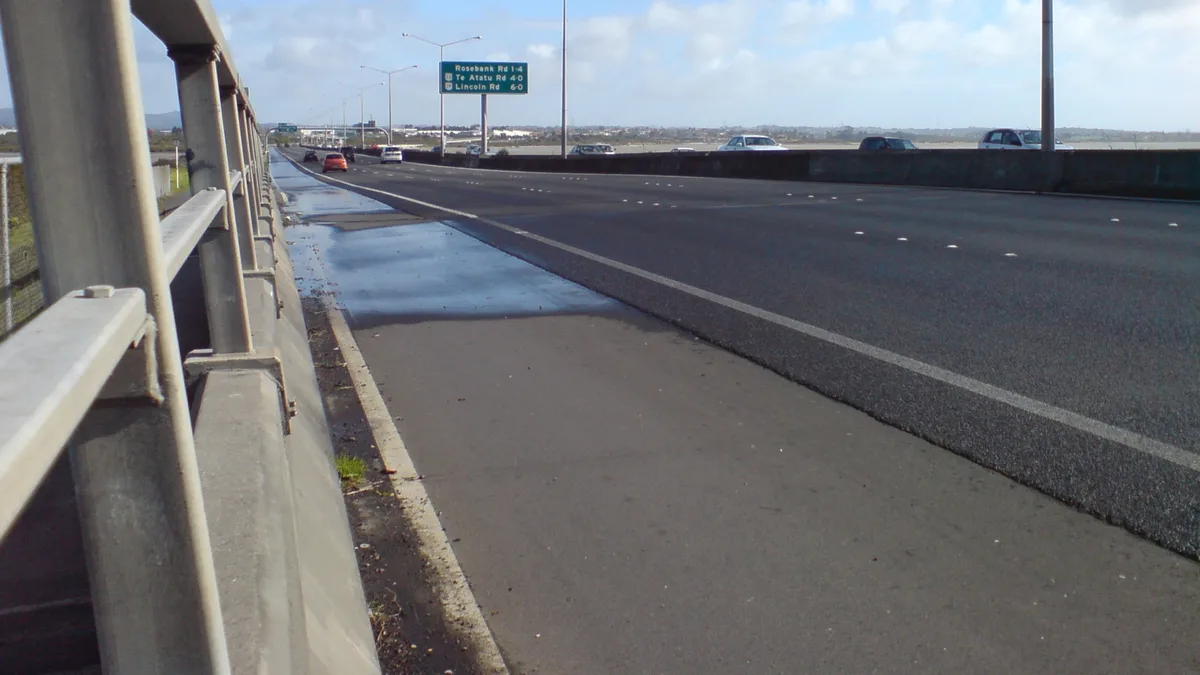 Northwestern Motorway in New Zealand