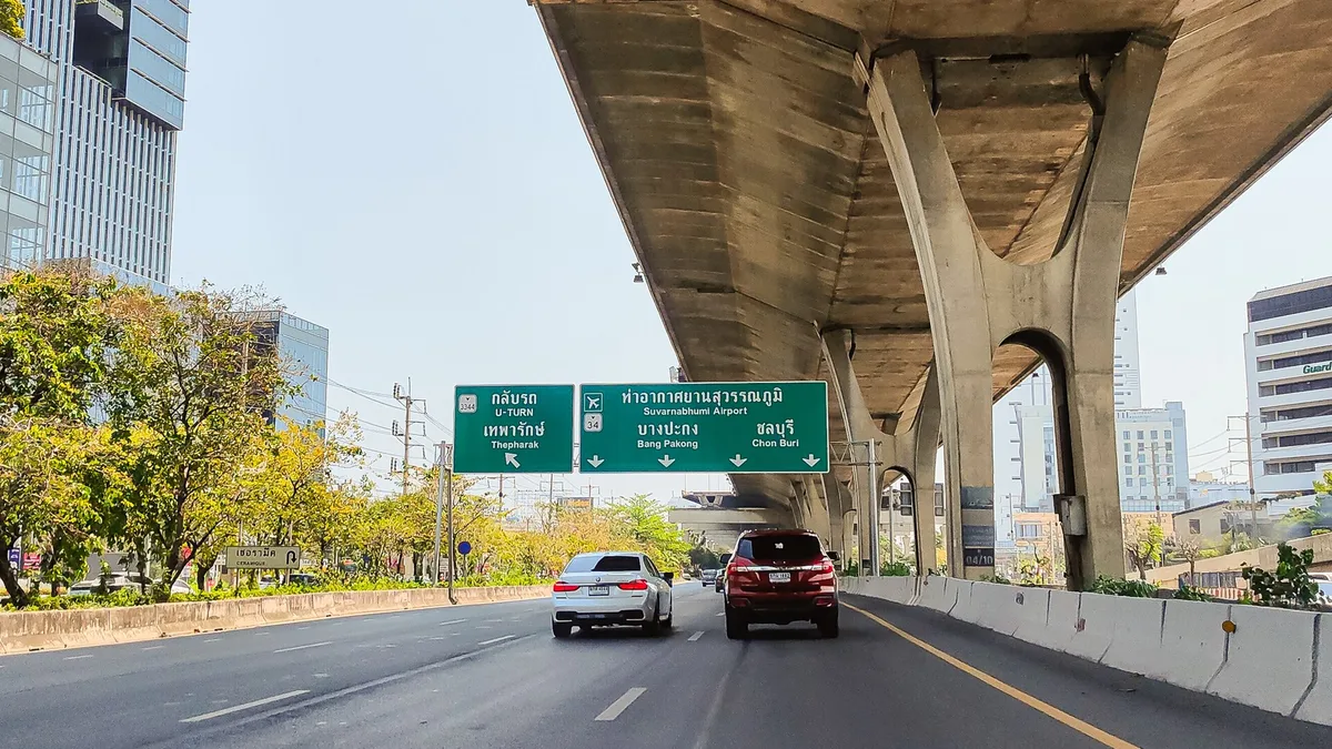 Highway 34 (Debaratna Road) in Thailand