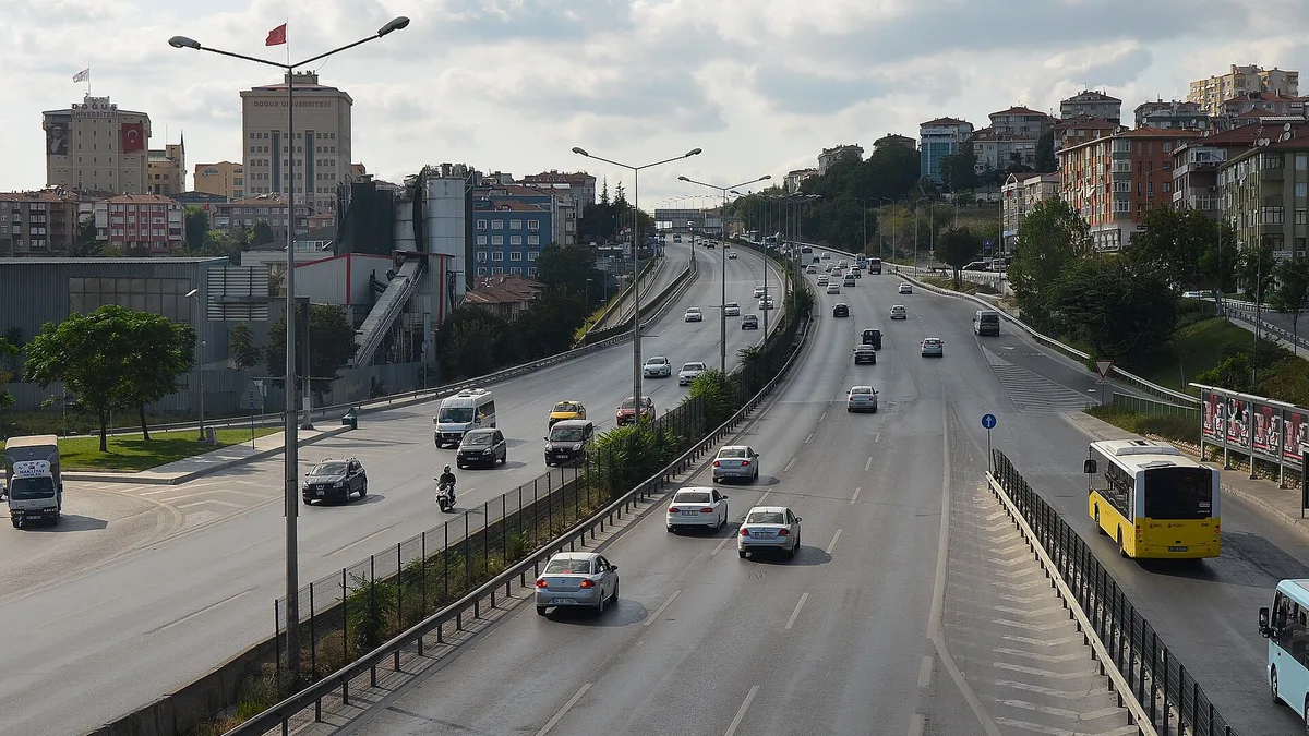 State Road D.100 in Turkey