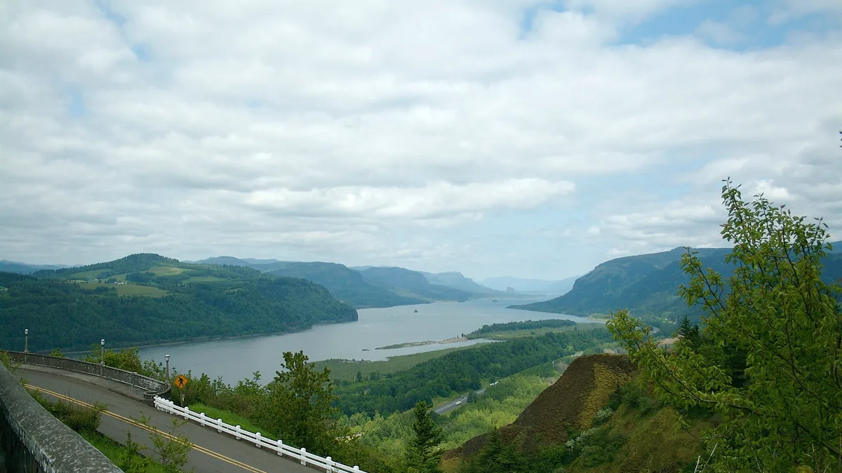 Historic Columbia River Highway in United States