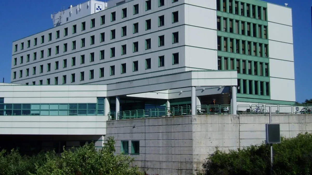 The Ottawa Hospital Civic Campus in Canada