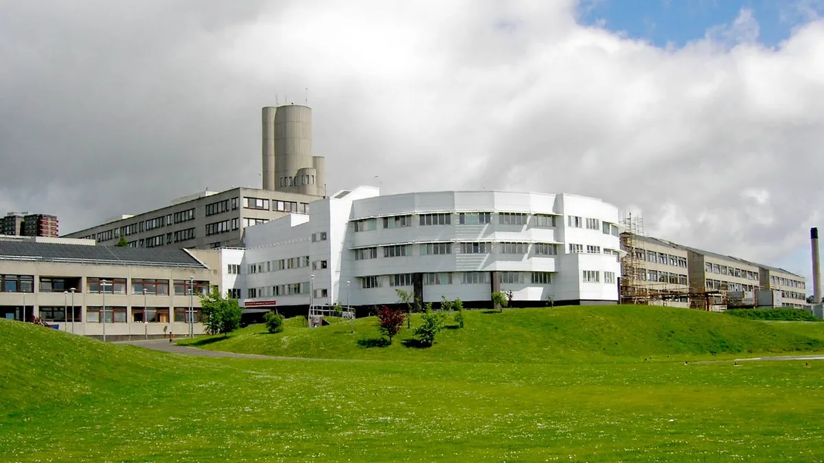 Ninewells Hospital in United Kingdom