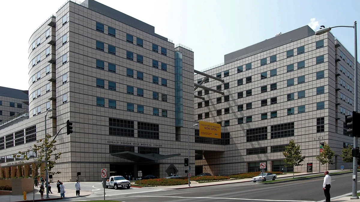 Ronald Reagan UCLA Medical Center in United States