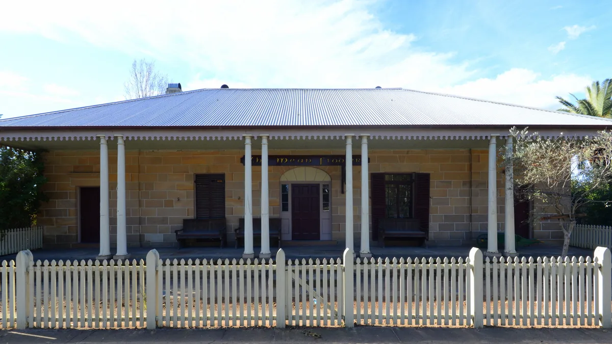 The Fiddler in Australia