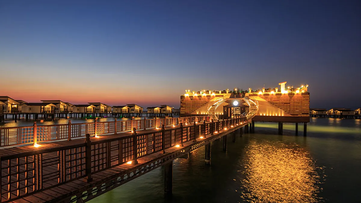 Toranj Marine Hotel in Iran
