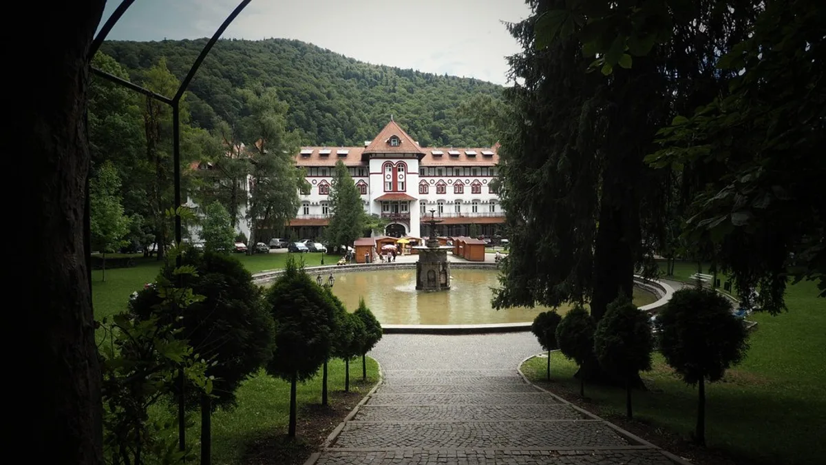 Hotel Caraiman in Romania
