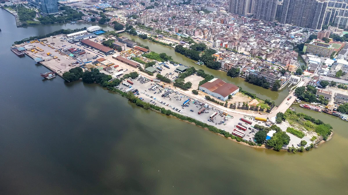 Haizhu Island in China