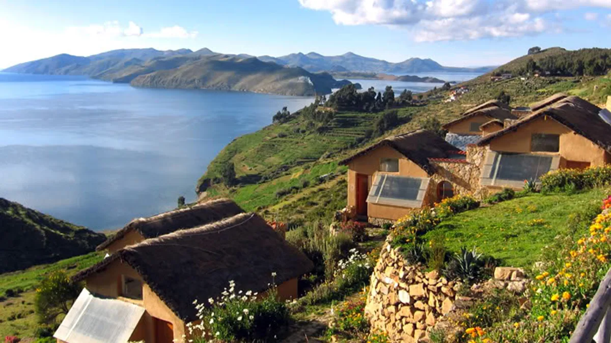Isla Suasi in Peru