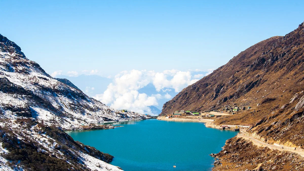 Tsomgo Lake in India