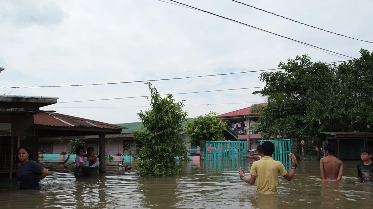 Laguna de Bay in Philippines