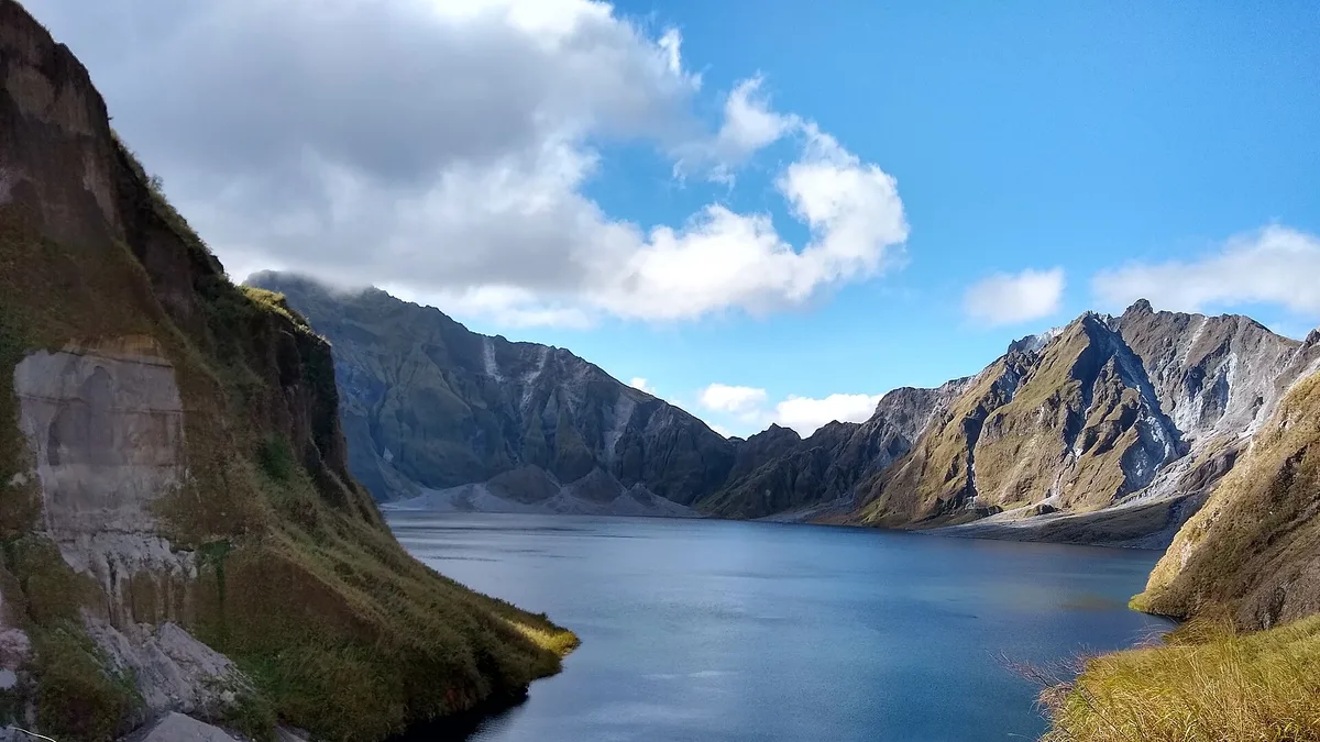 Lake Pinatubo in Philippines