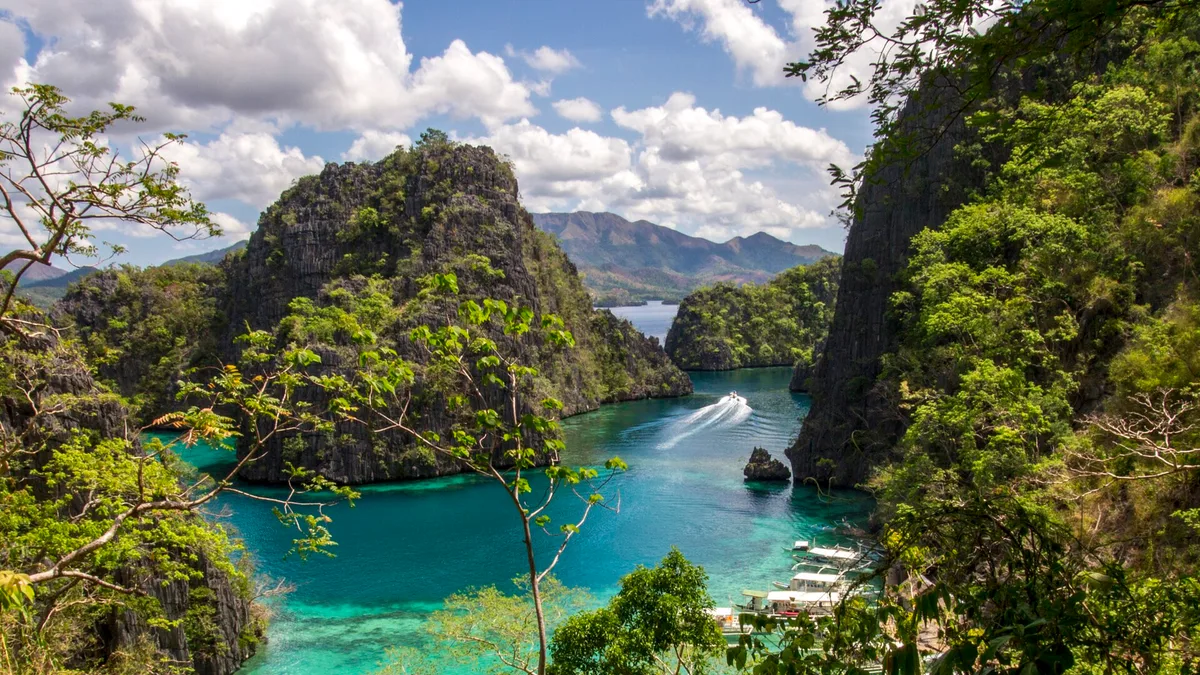 Kayangan Lake in Philippines