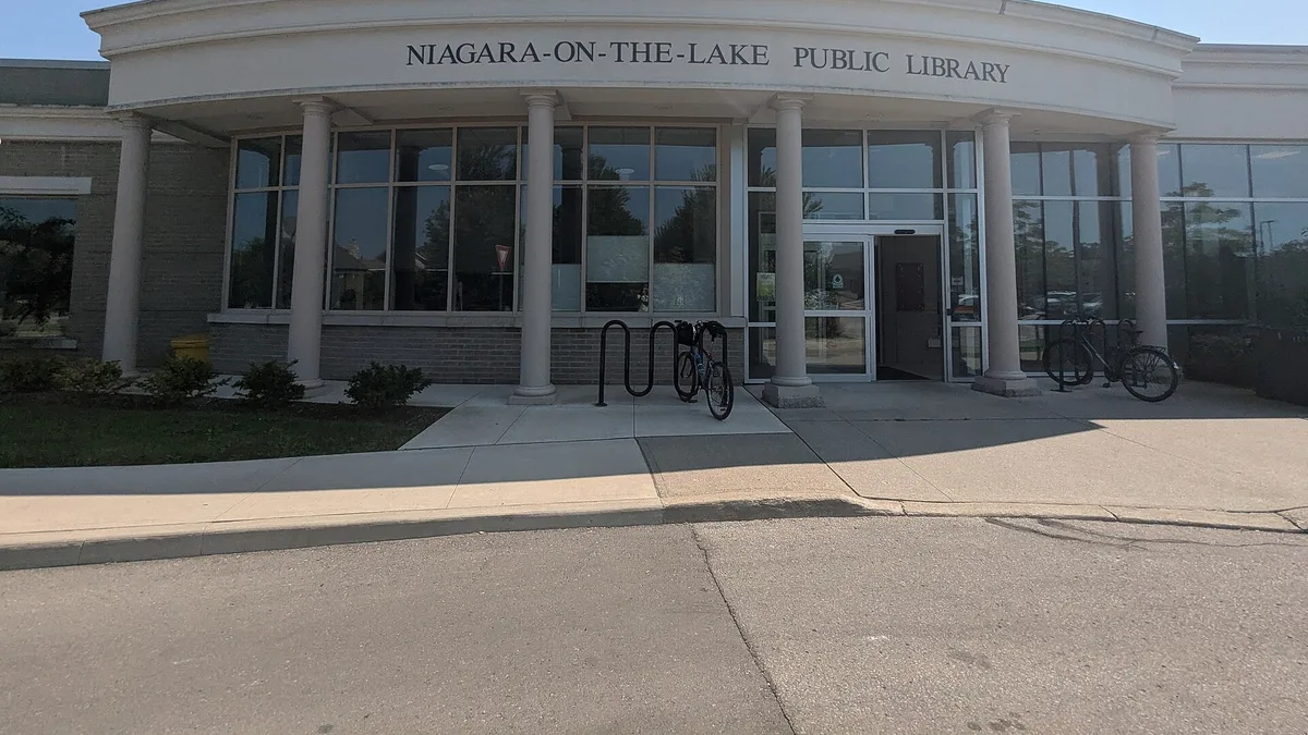 Niagara-on-the-Lake Public Library in Canada
